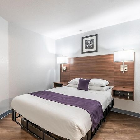 Americas Best Value Inn Searcy Exteriör bild