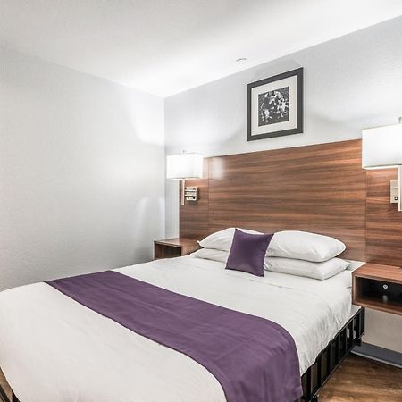 Americas Best Value Inn Searcy Exteriör bild