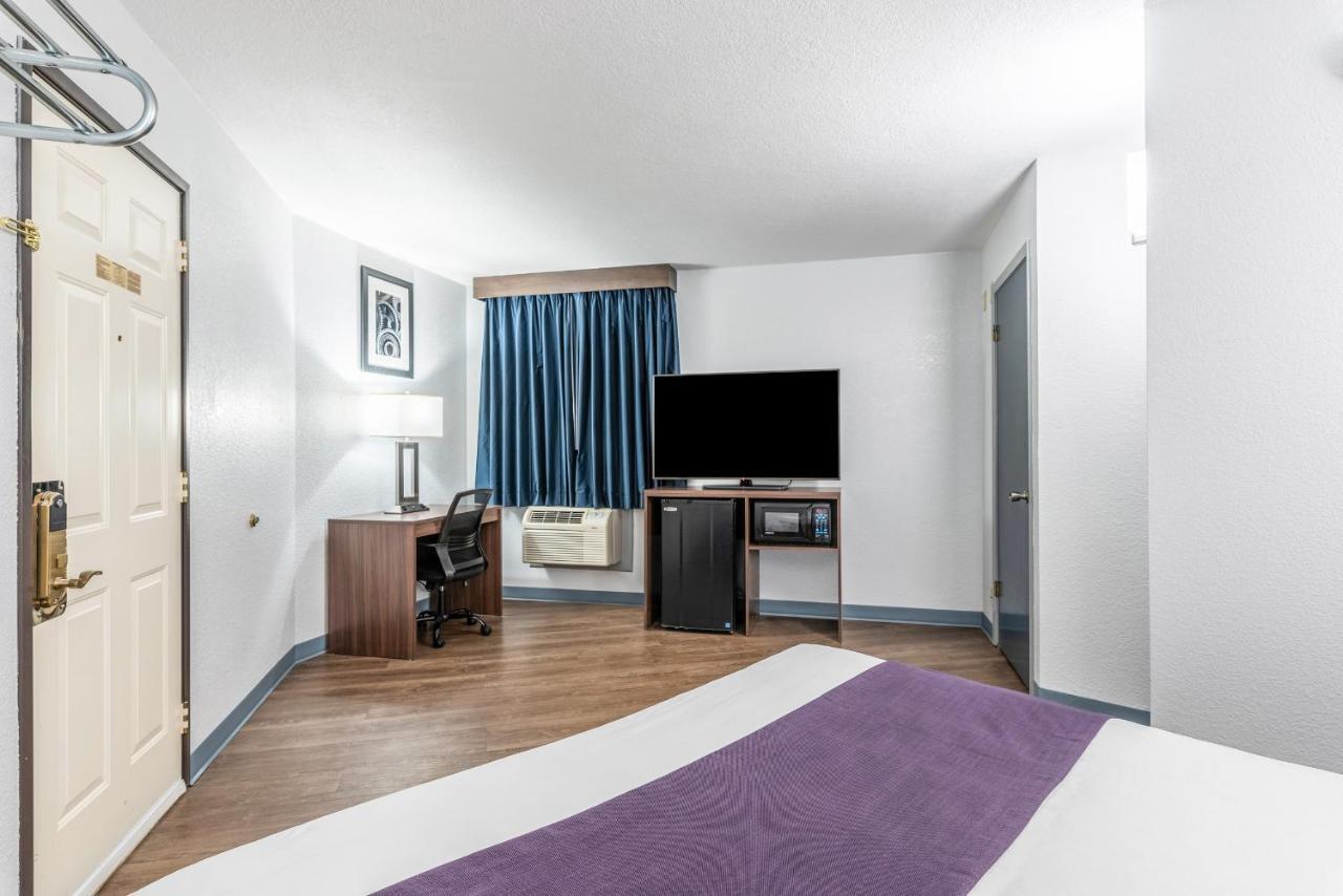 Americas Best Value Inn Searcy Exteriör bild