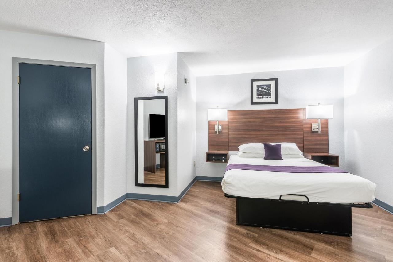 Americas Best Value Inn Searcy Exteriör bild